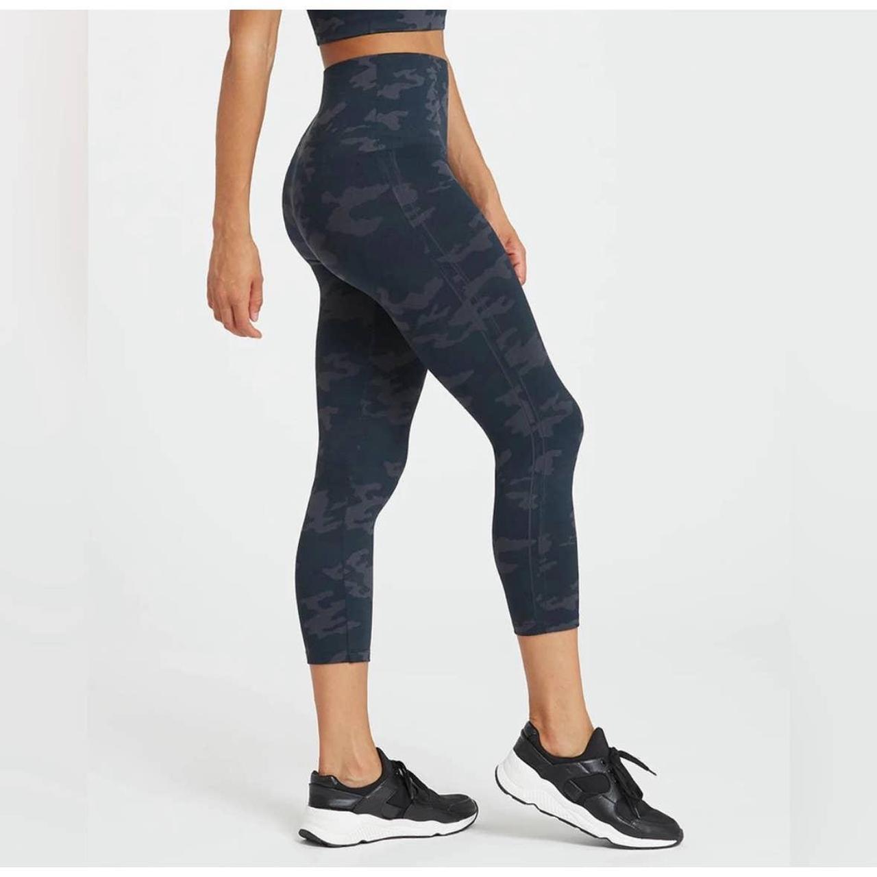 Spanx cropped 2025 lamn leggings