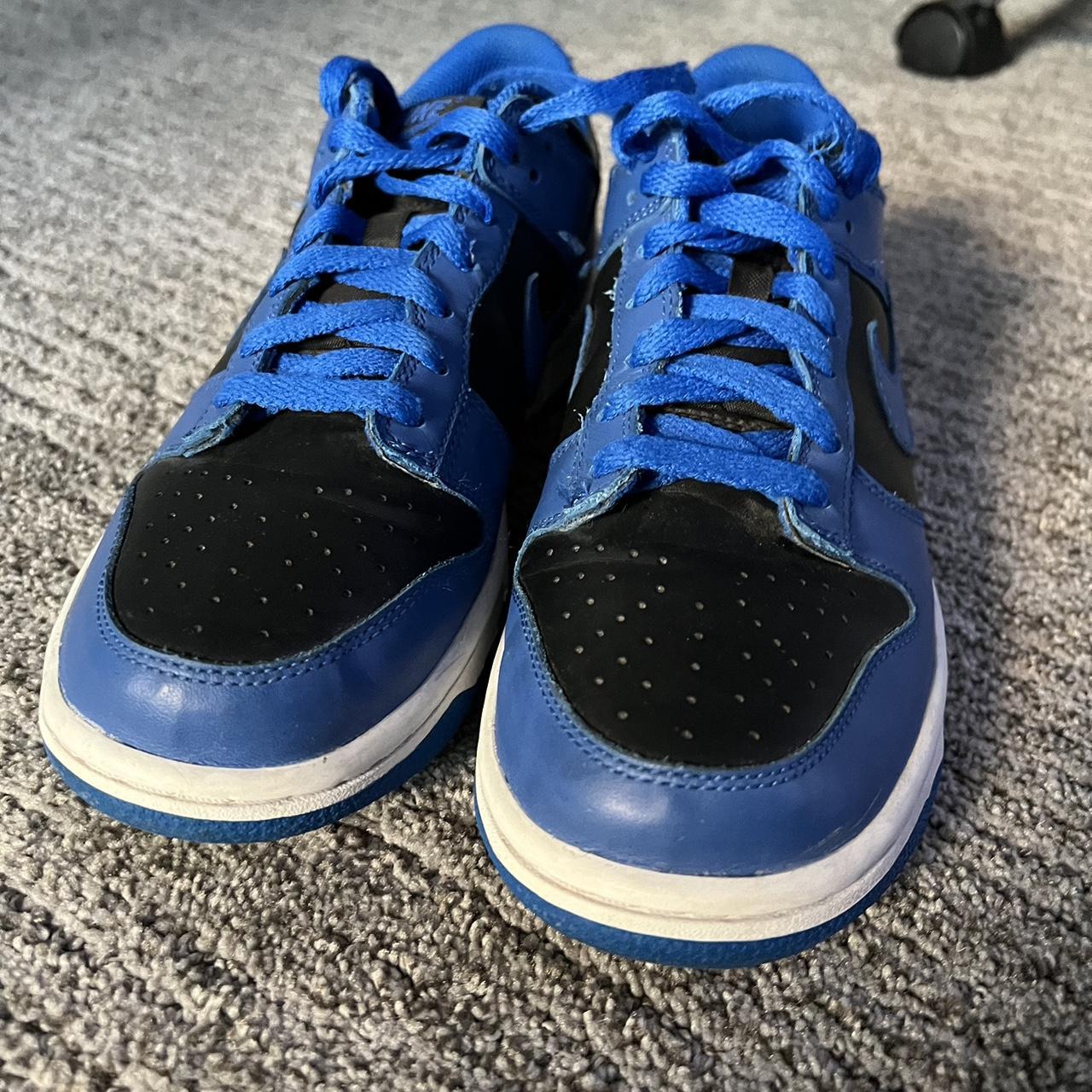 Nike Men's Blue and Black Trainers | Depop