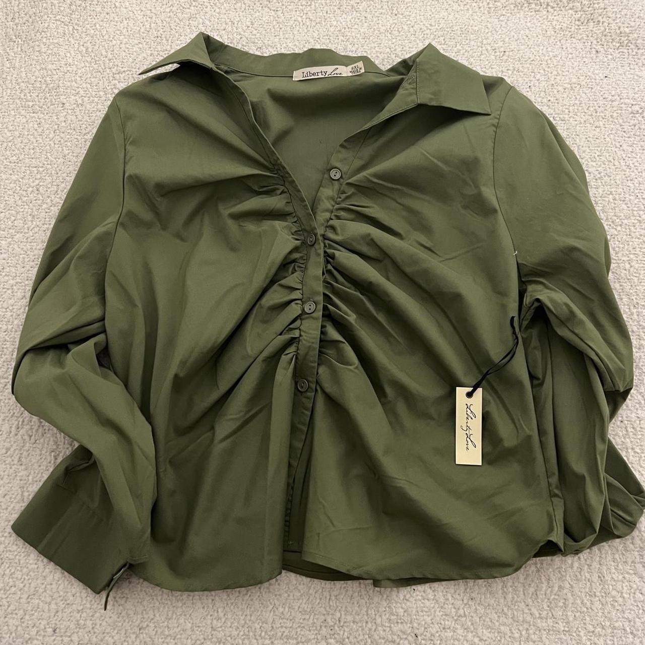 brand new never been used green button up top. still... - Depop