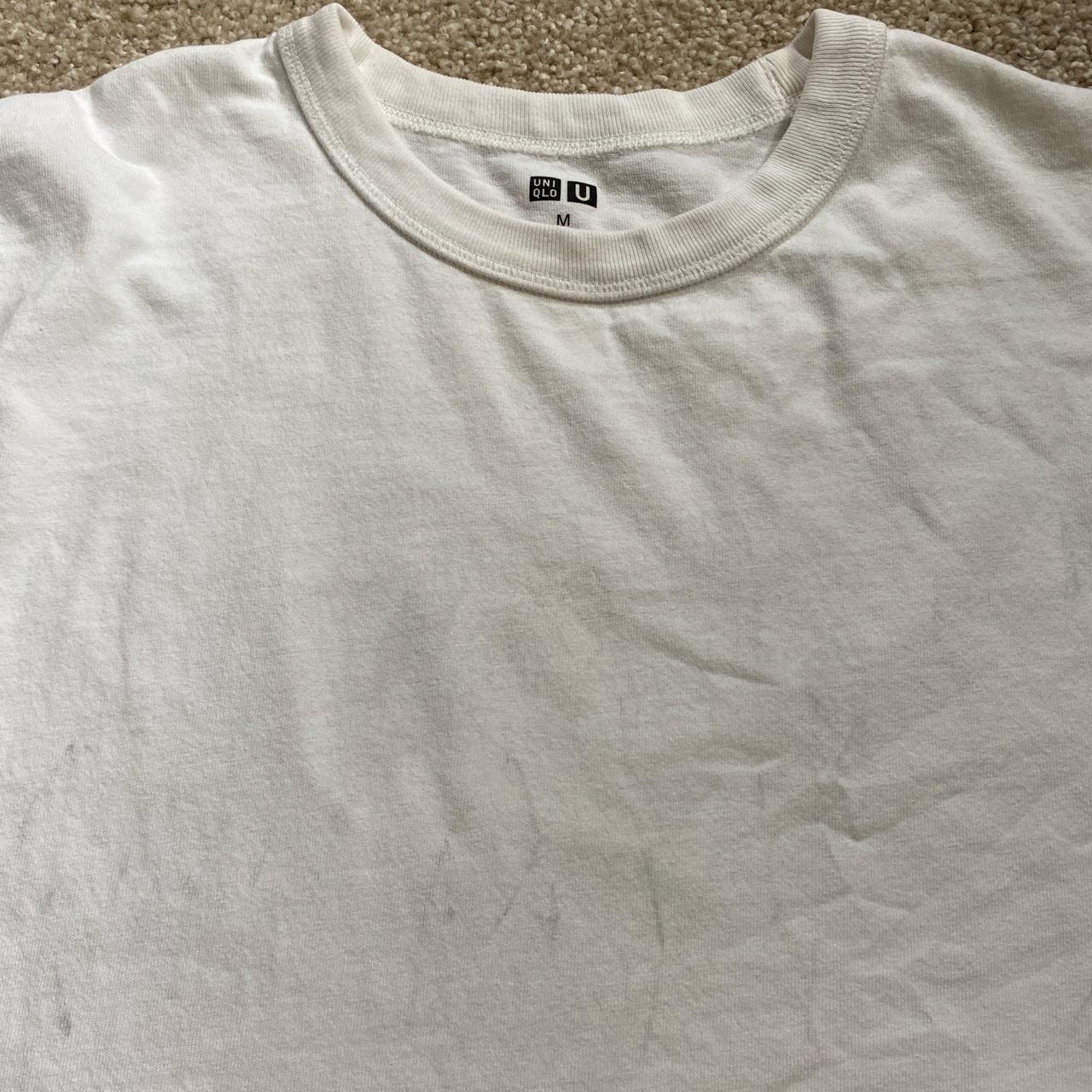 UNIQLO Men's White T-shirt | Depop