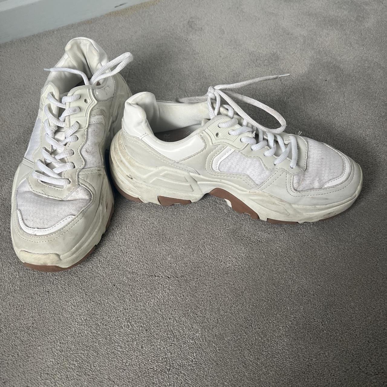 White chunky trainers Good conditions but will give... - Depop