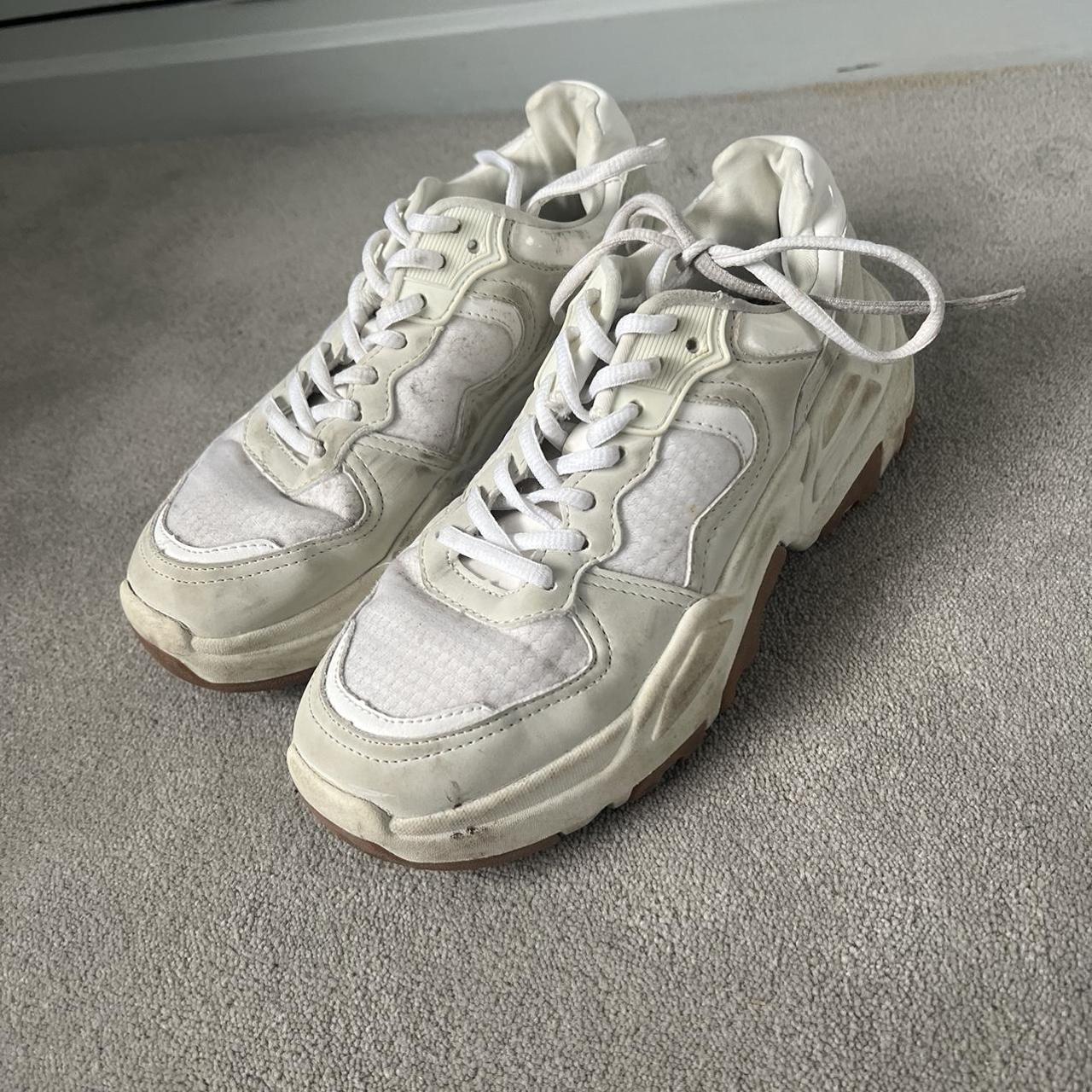 White chunky trainers Good conditions but will give... - Depop