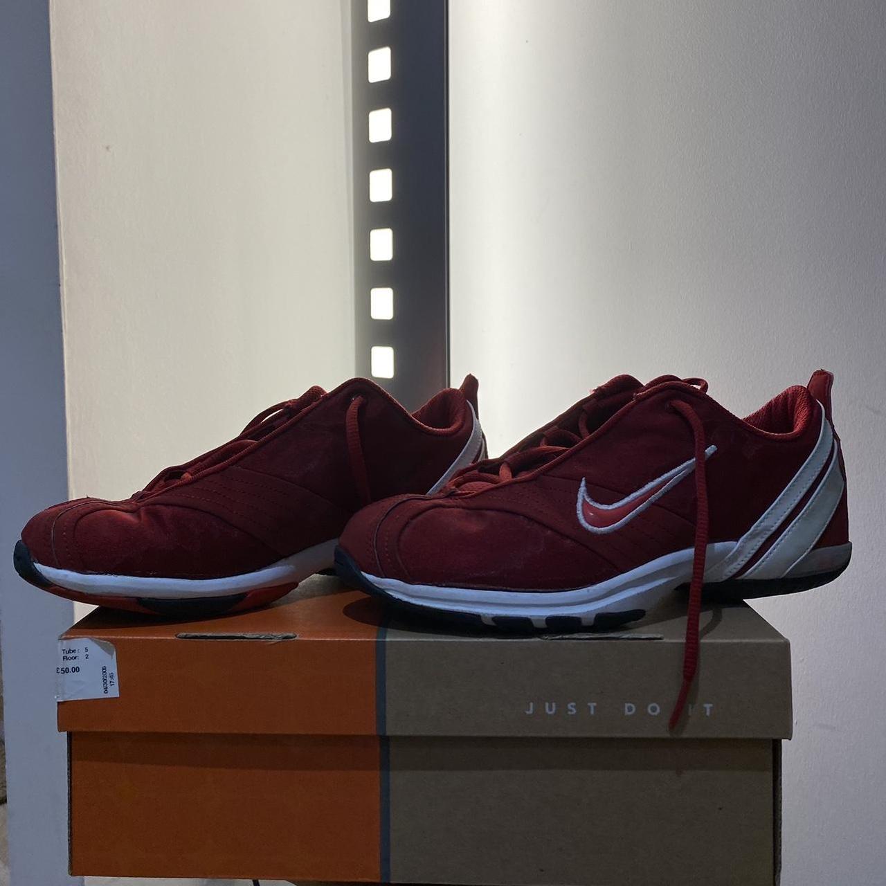 womens vintage nike trainers