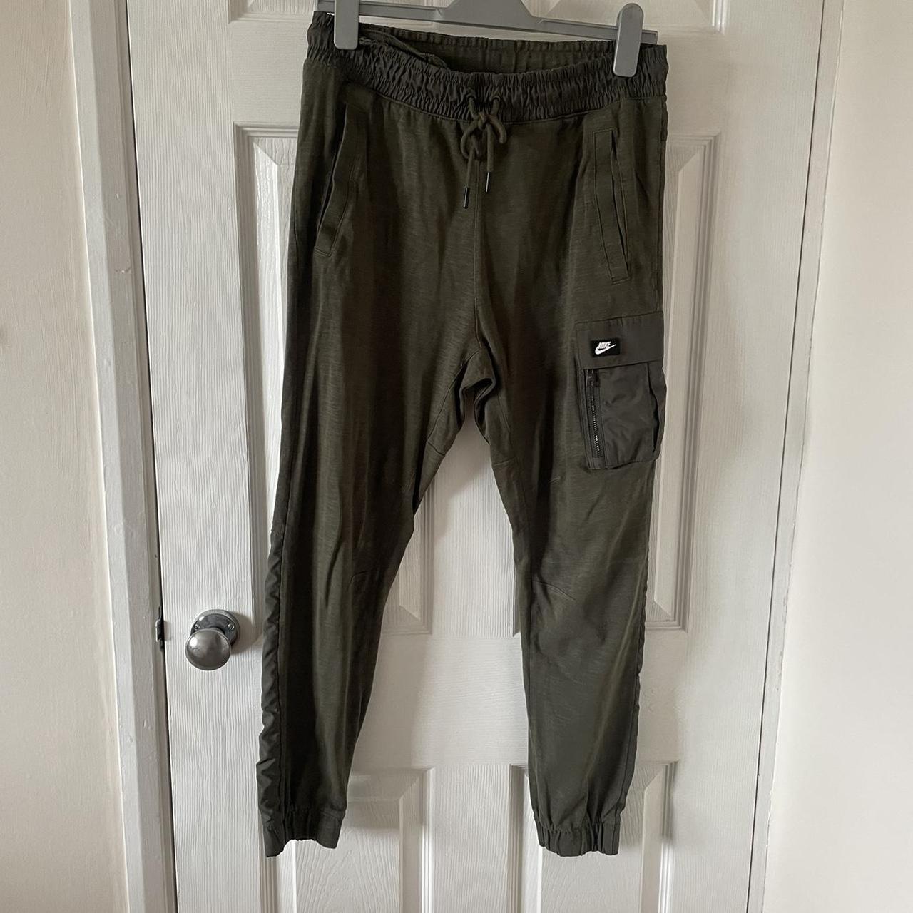mens khaki nike joggers