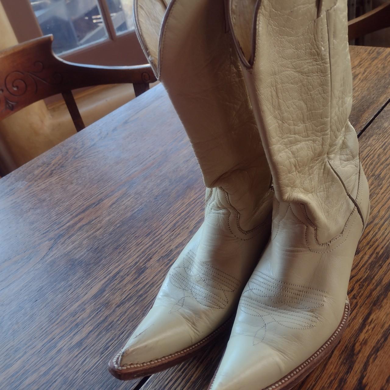Men's Cream Boots Depop