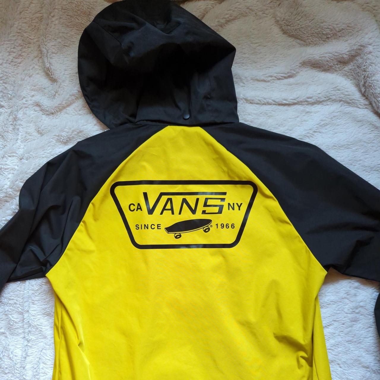 Men s Vans Torrey MTE Sulphur Black Windbreaker