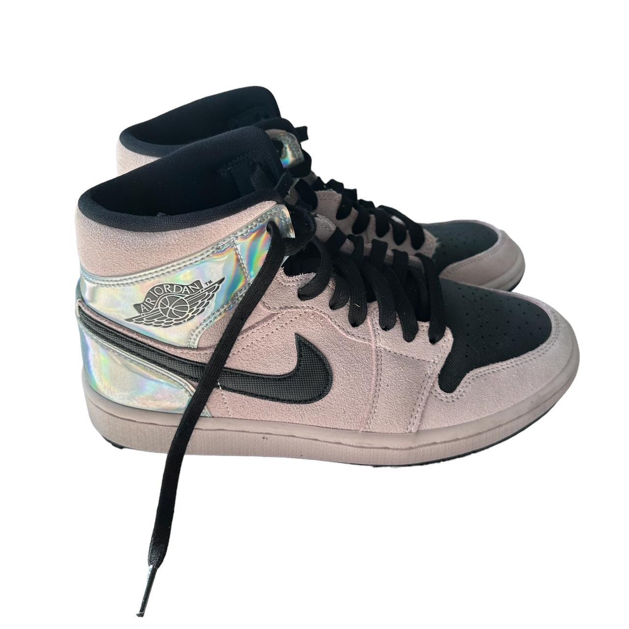 footlocker pink jordans