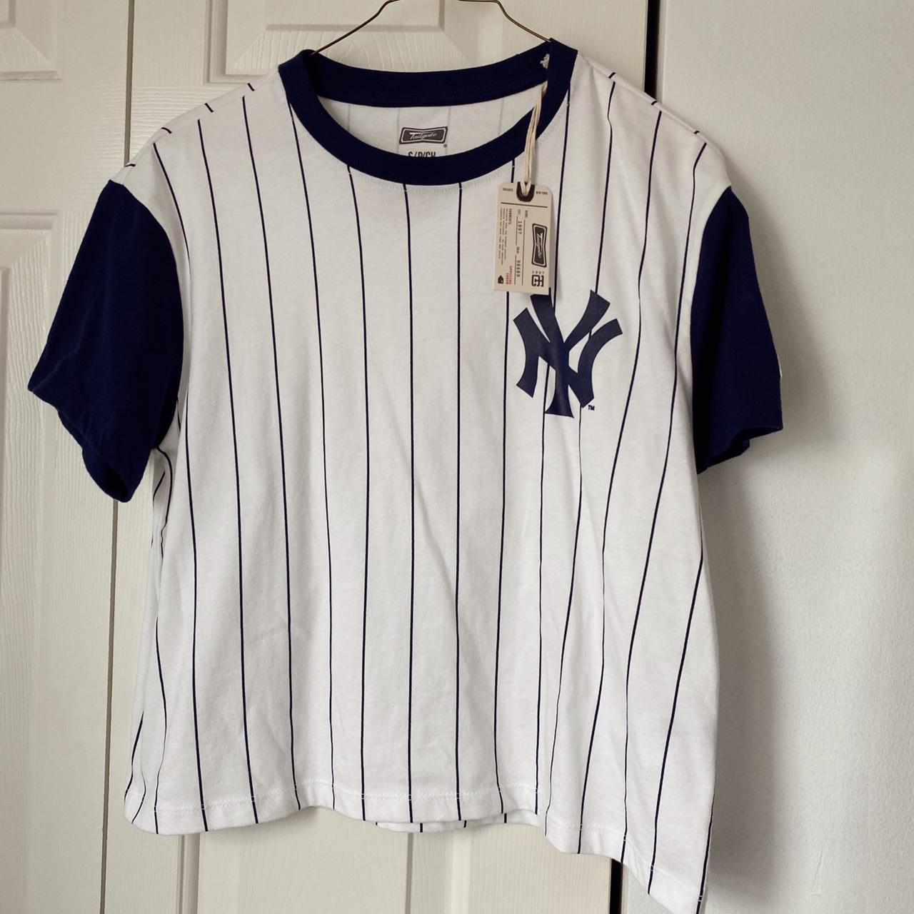 MONOGRAM Allover T-Shirt NEW YORK YANKEES SIZE SMALL - Depop