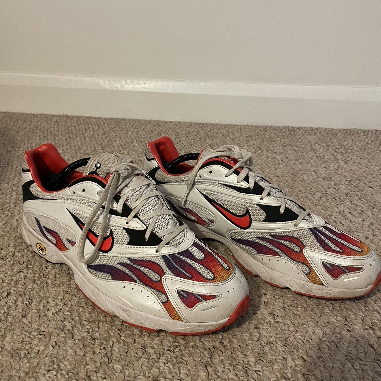 Nike x supreme air streak spectrum plus best sale