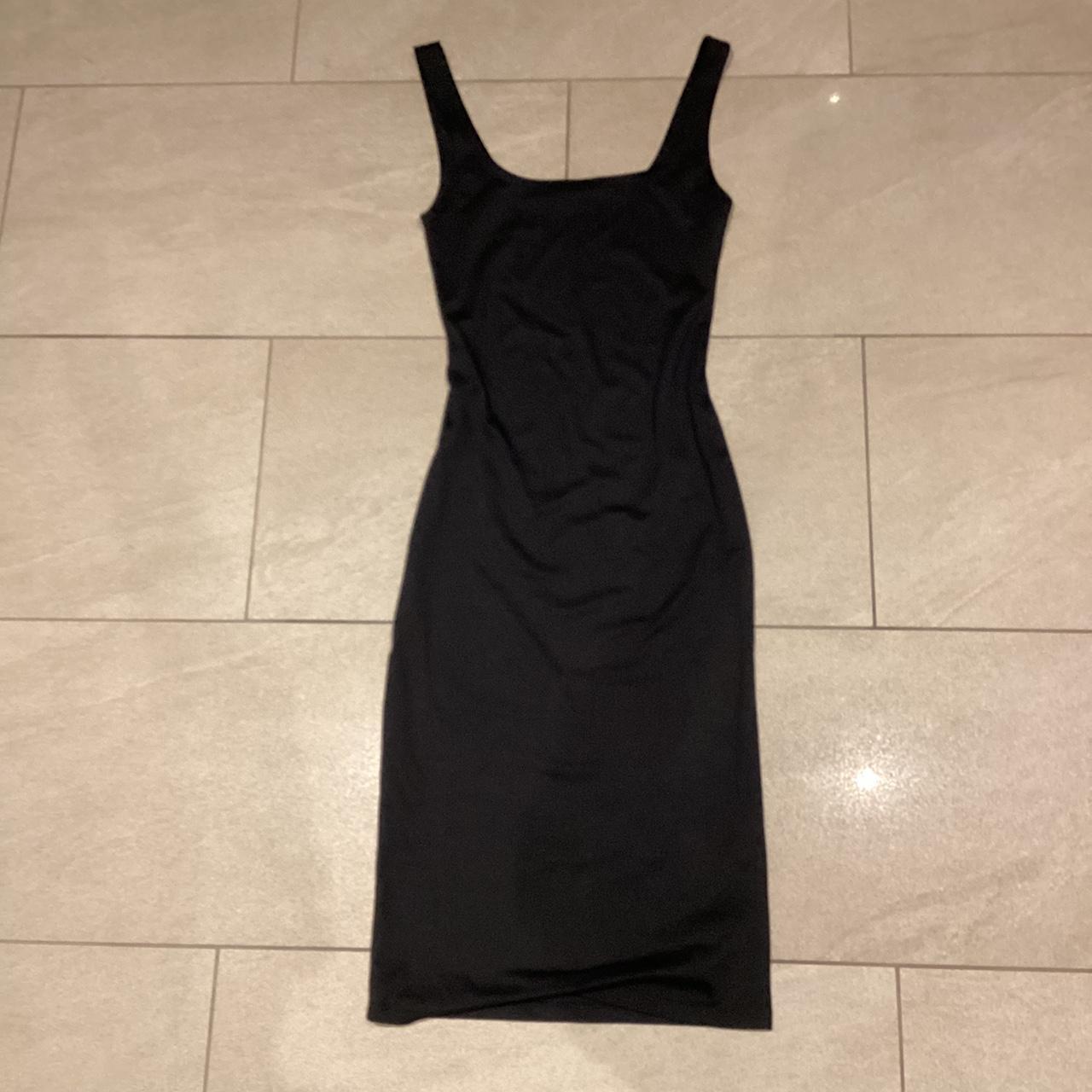 Black midi /midaxi/ maxi dress Primark Worn once... Depop