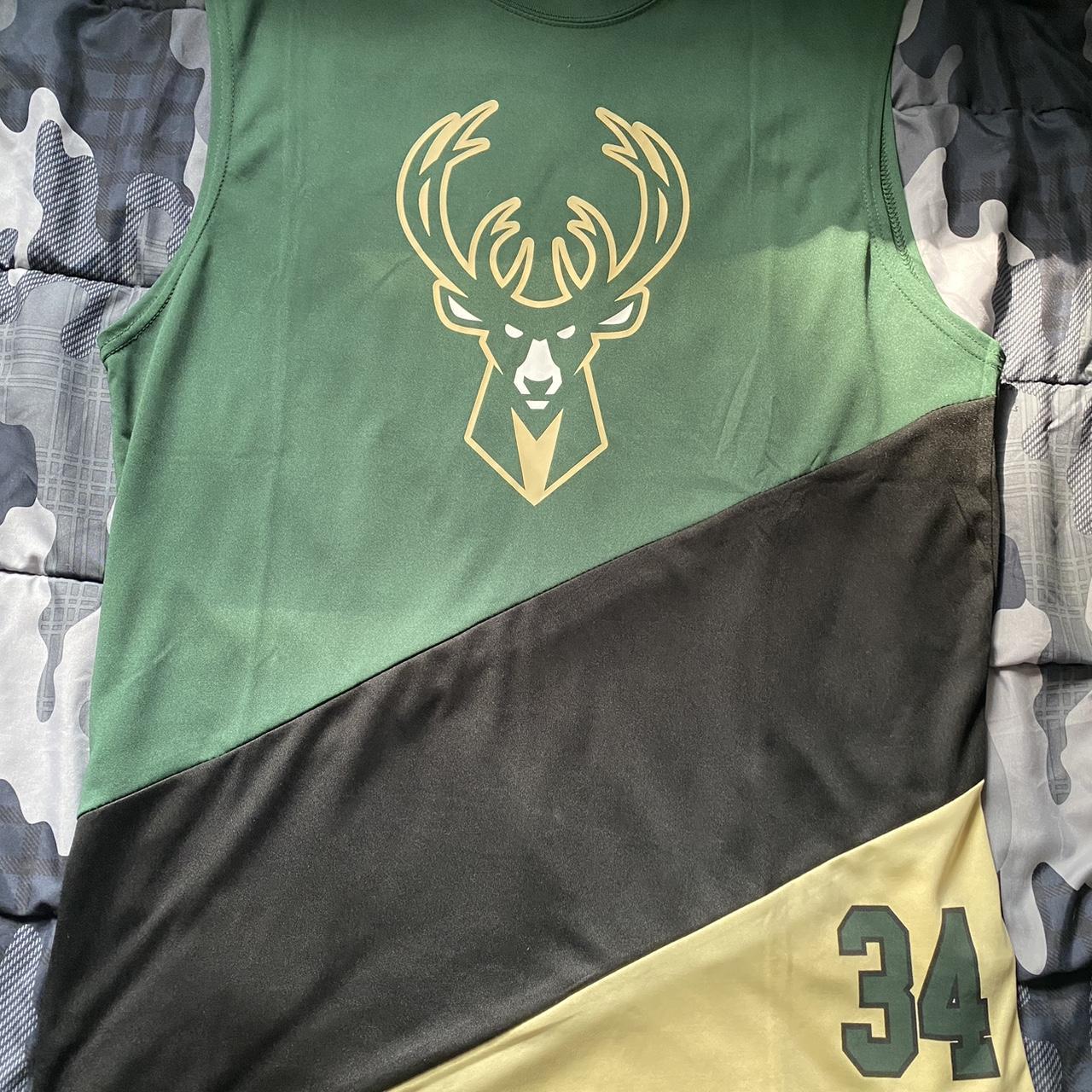 giannis antetokounmpo cream jersey