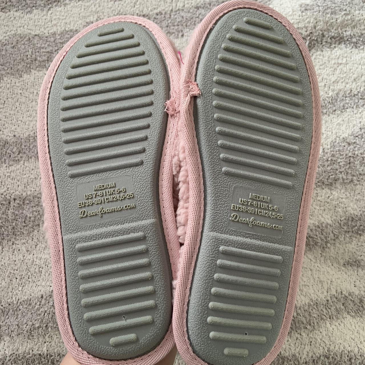 Dearfoams Women's Pink Slippers (4)