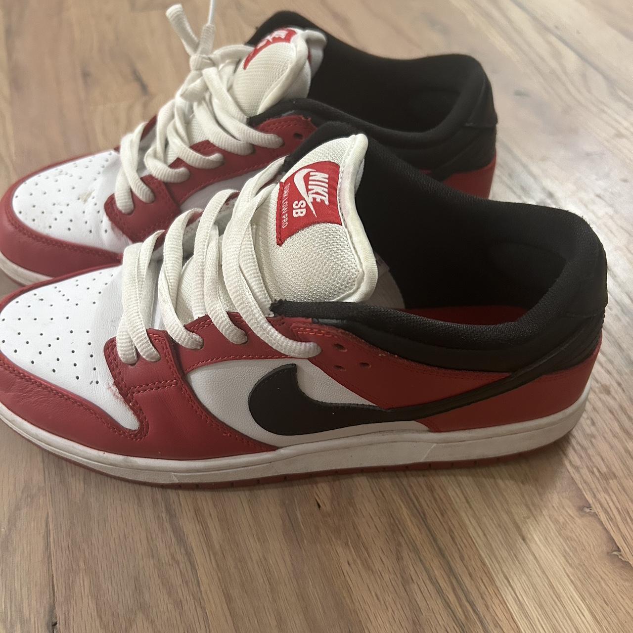 Nike Men's Red and Black Trainers | Depop