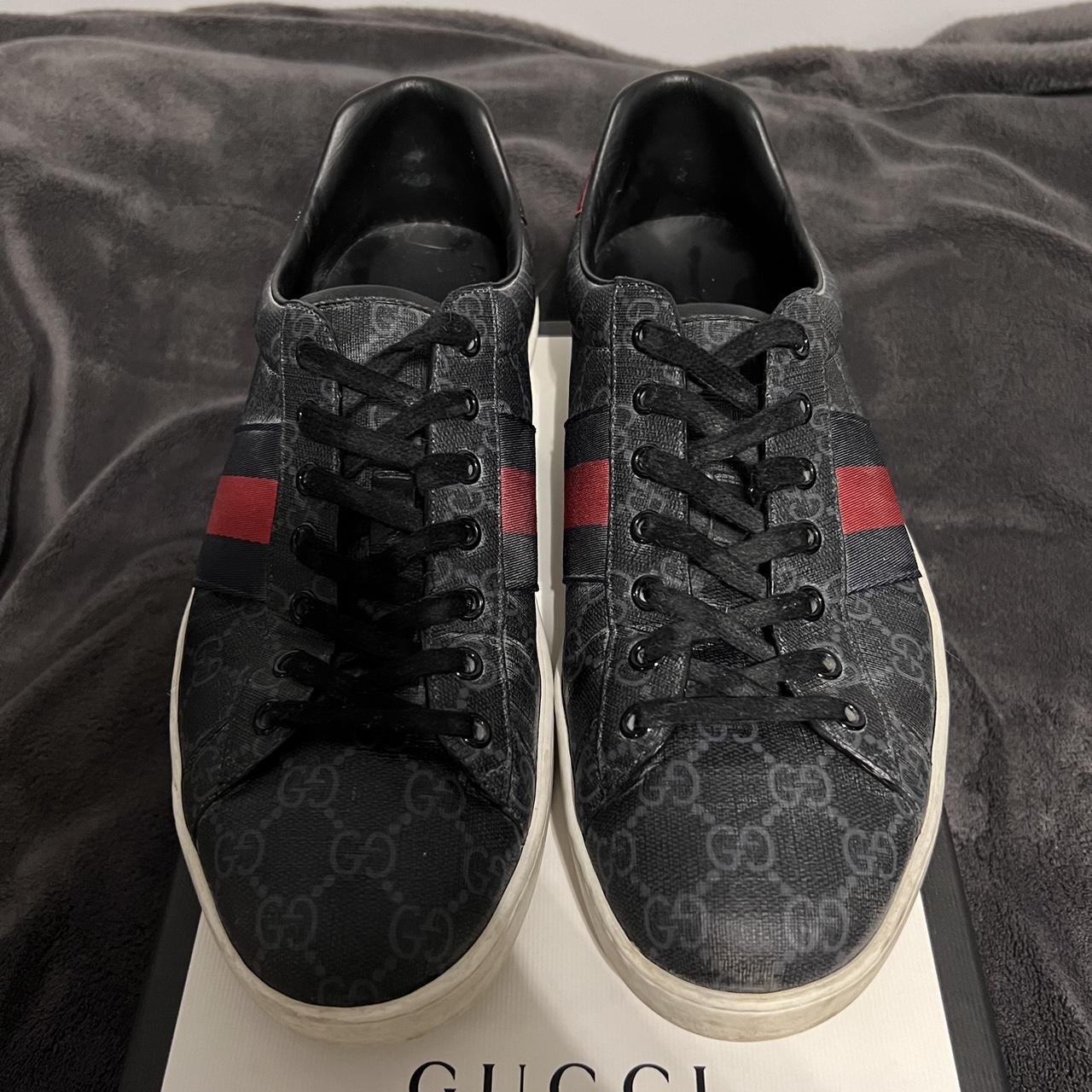 mens navy gucci trainers