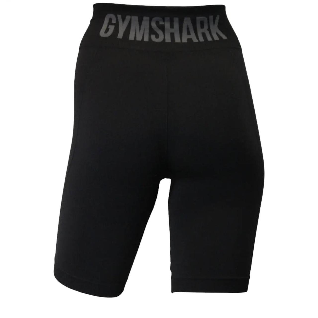 Gymshark flex cycling shorts Black/charcoal Size - Depop