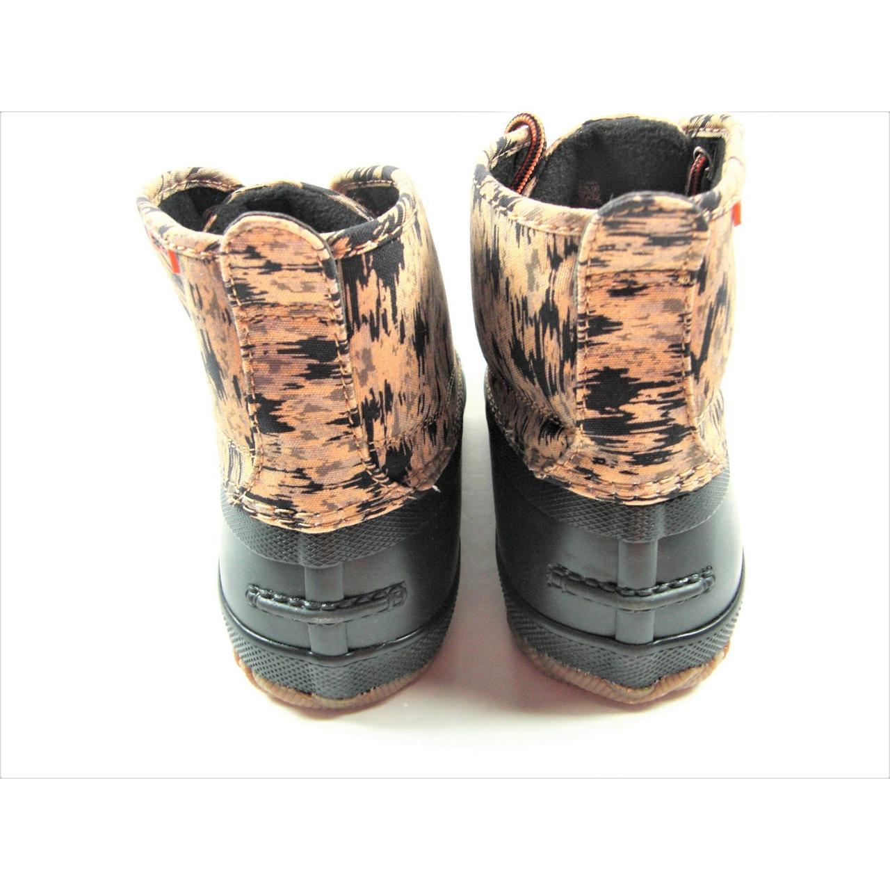 Sperry leopard hot sale duck boots