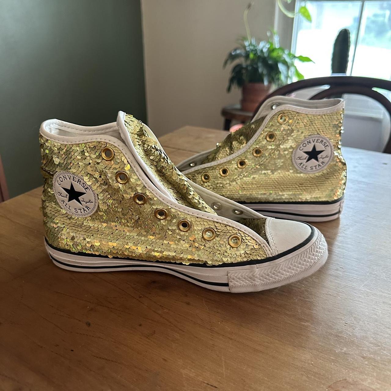 Gold sequin converse Chuck Taylor high tops size 8 Depop