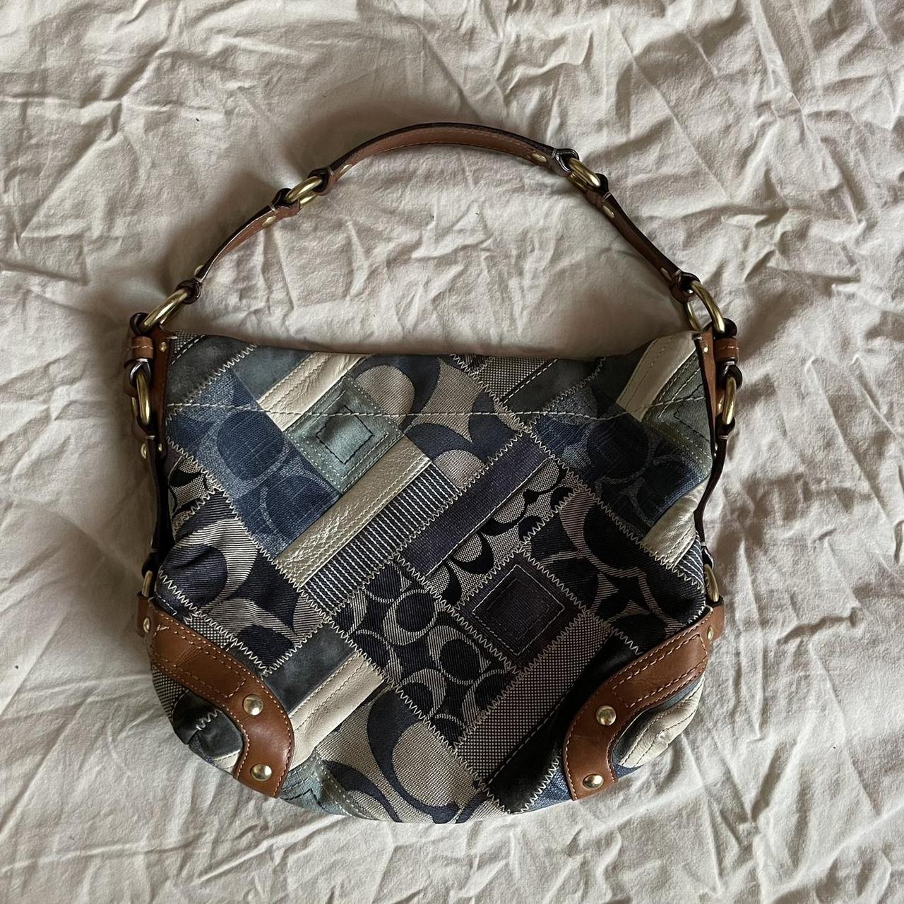 Beautiful Med Blue Coach Purse..size Med..like New!..original Coach Not A  Fake for Sale in Riverbank, CA - OfferUp