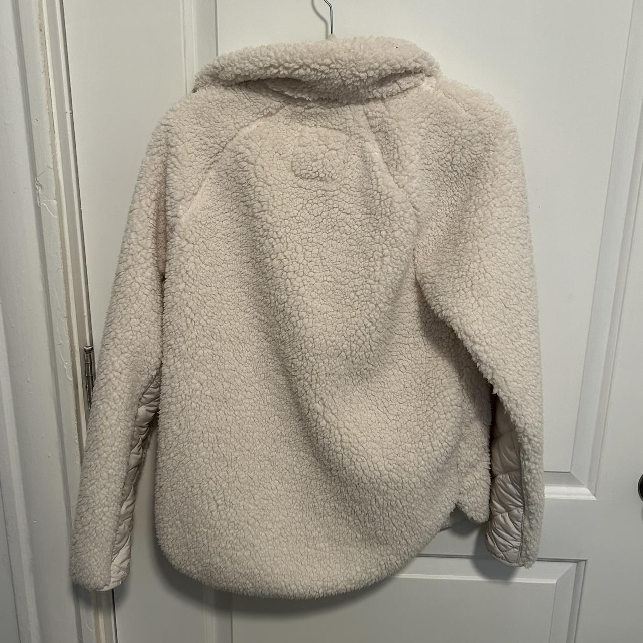 Abercrombie Asymmetrical Snap up Fleece Sherpa. Depop