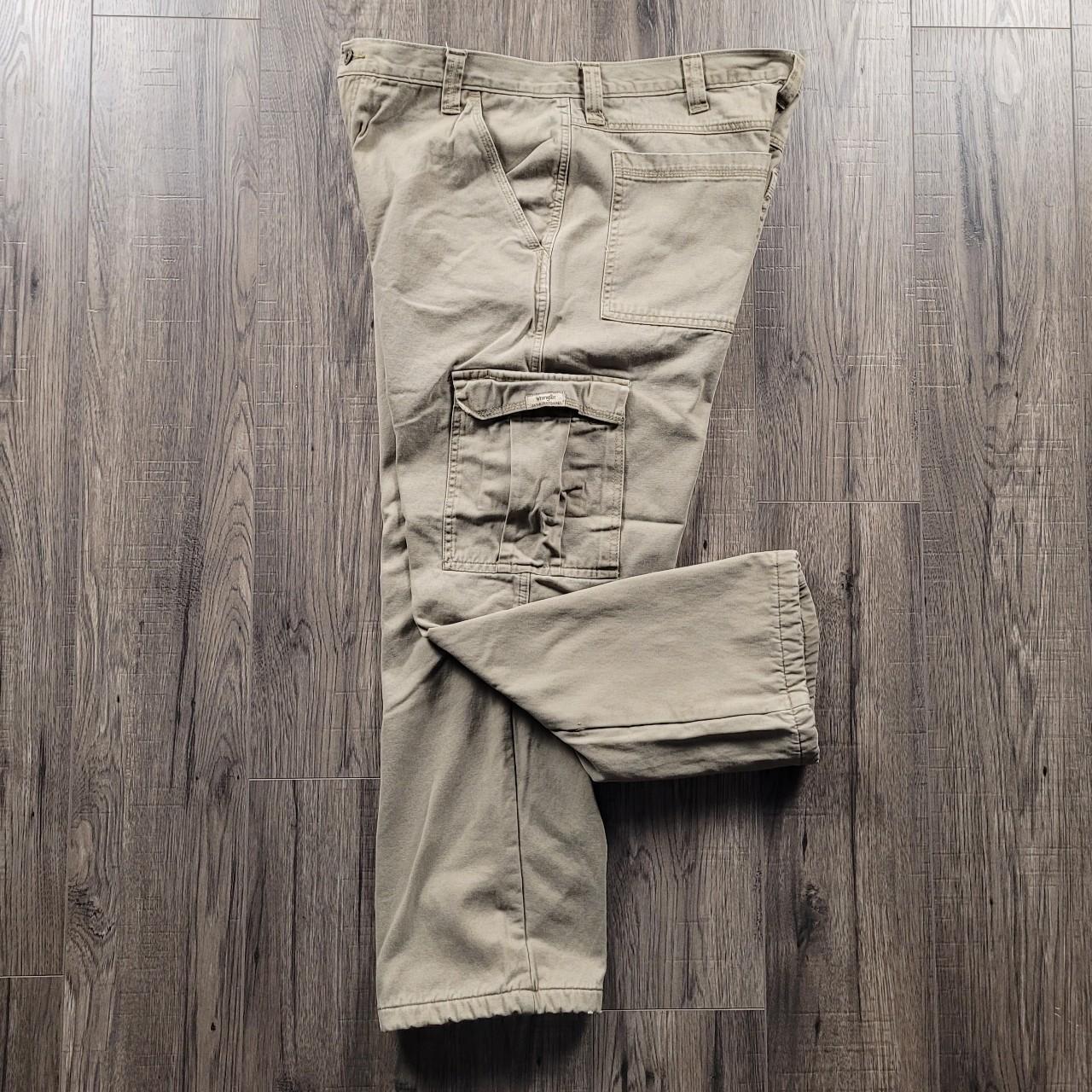 VINTAGE WRANGLER CARGO PANTS - RELAXED FIT - BASICS | Depop