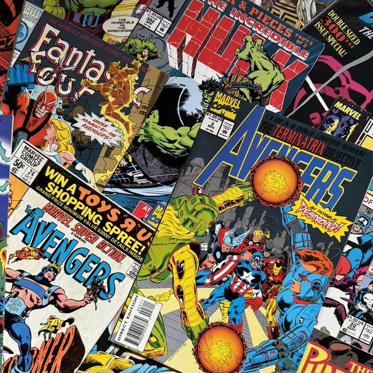 Marvel© cheapest Comics Collectibles Bundle