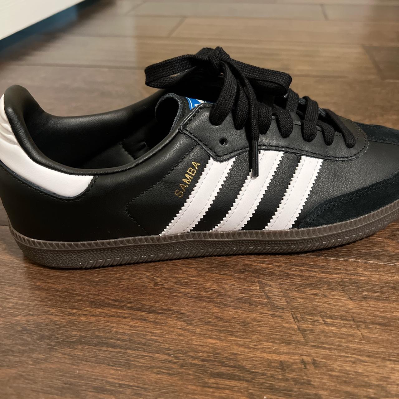 Adidas Men's Black and White Trainers | Depop