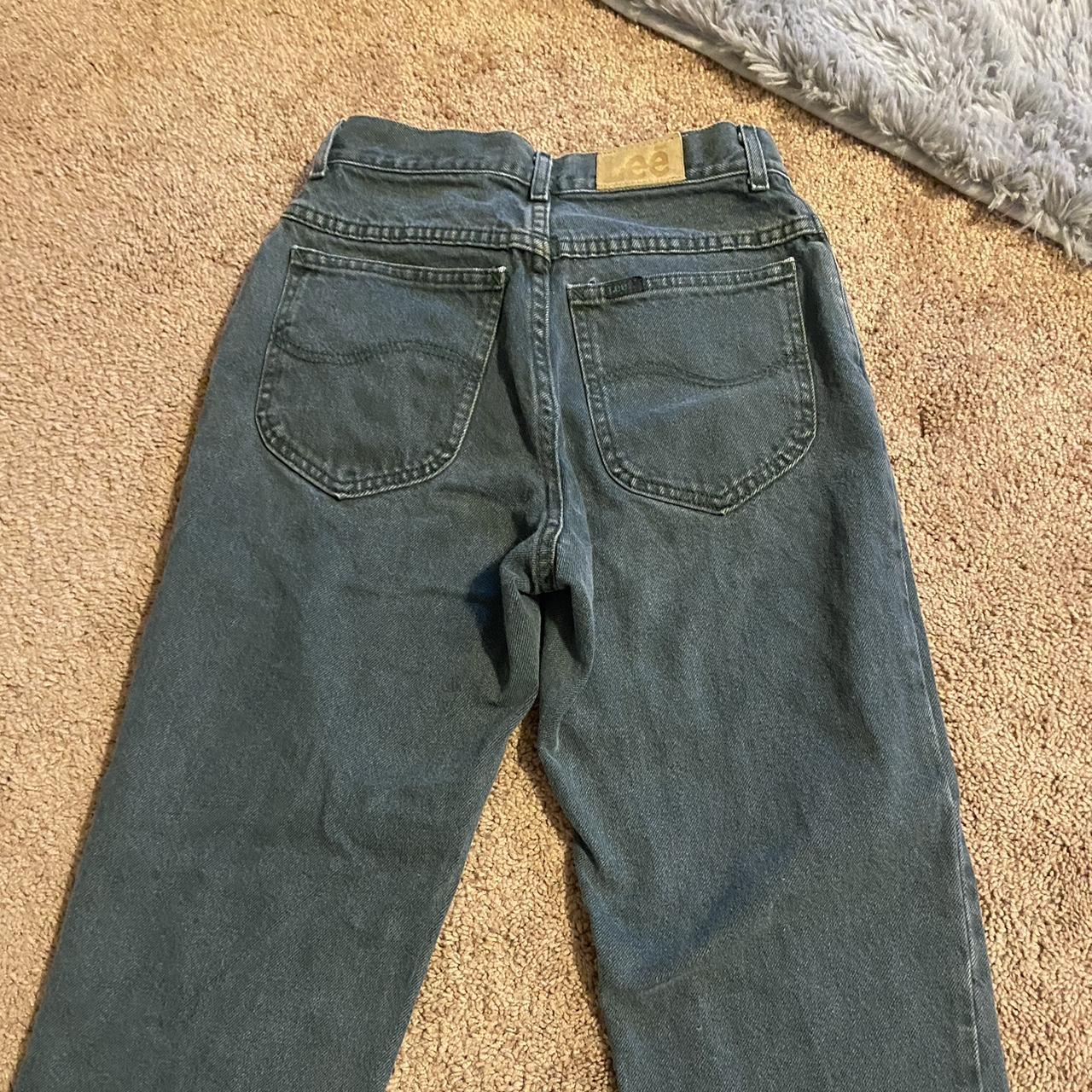 Green baggy Lee pants Size 7 #greenpants #leejeans... - Depop