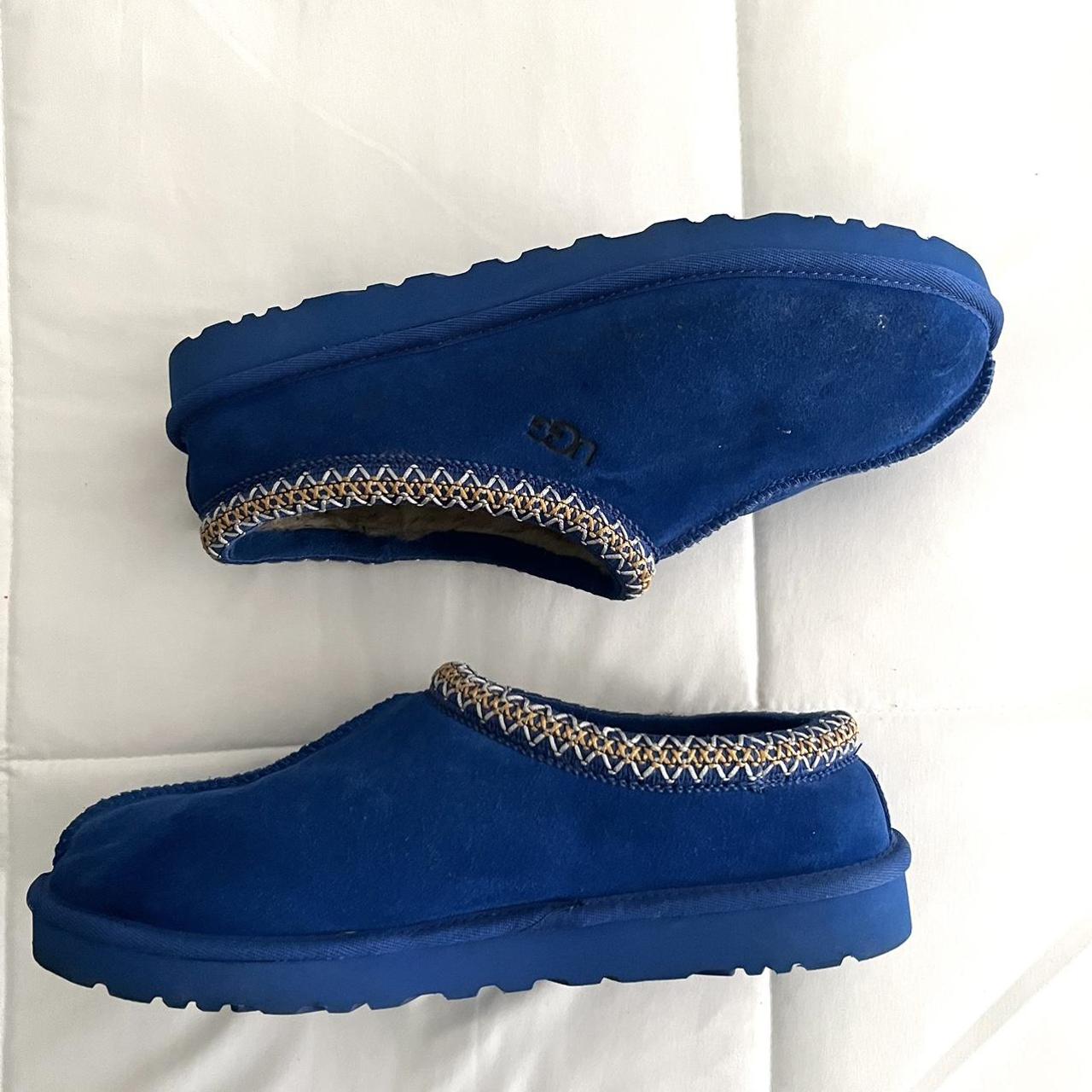 UGG Men's Blue Slippers | Depop