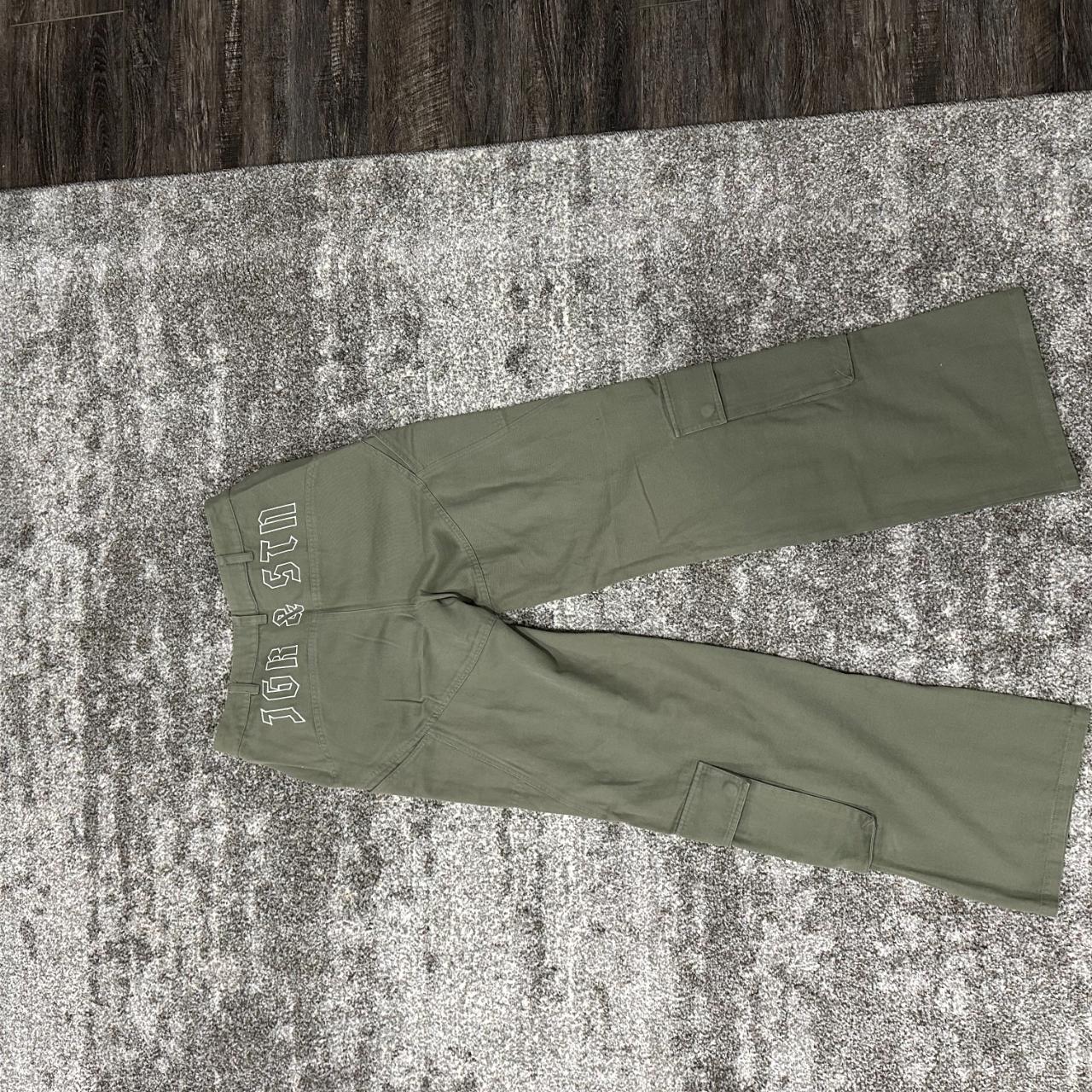 Green Cargo Pants Brand Jagger and Stone Size US... Depop