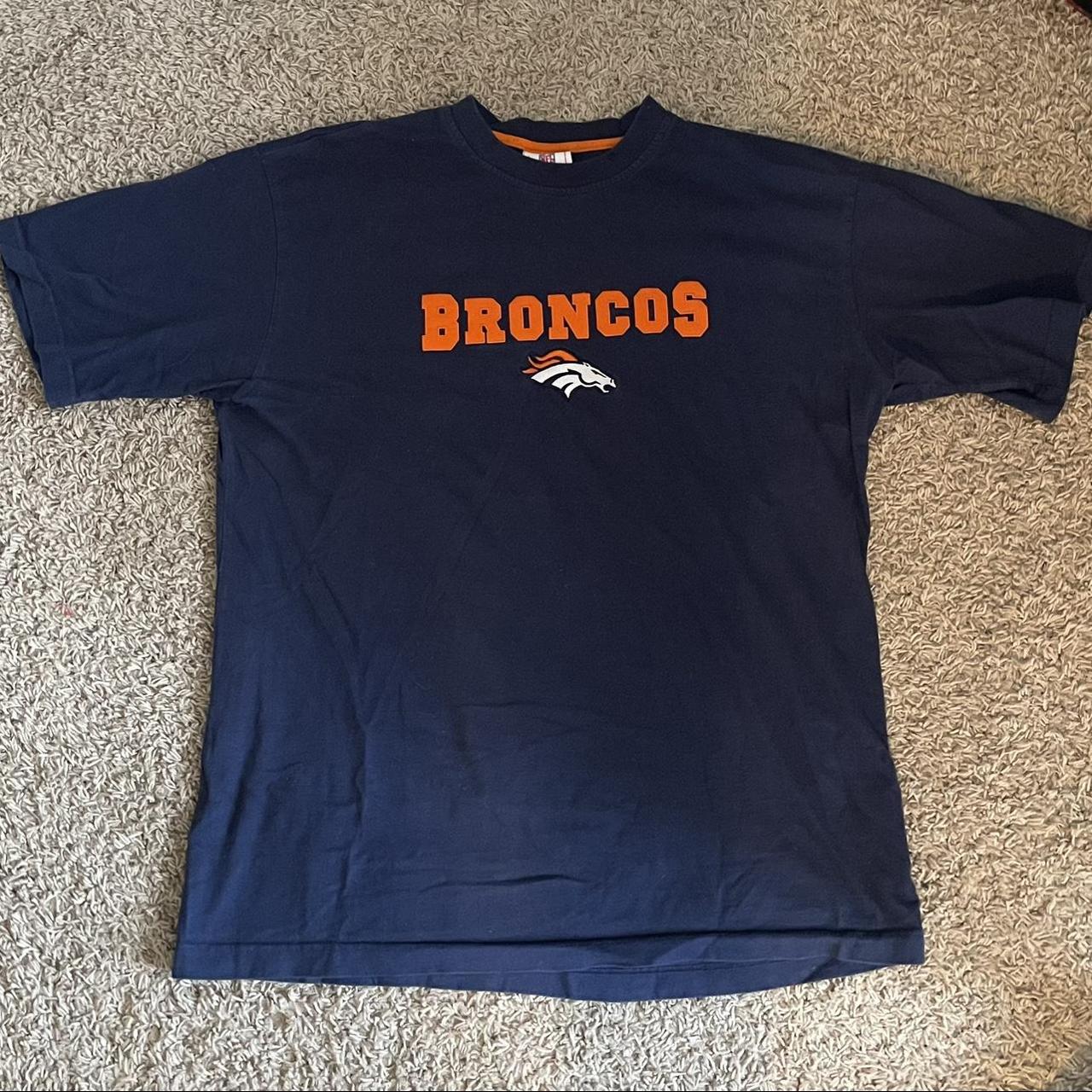 NFL Team Apparel Mens Denver Broncos T-Shirt, Blue - Size XL