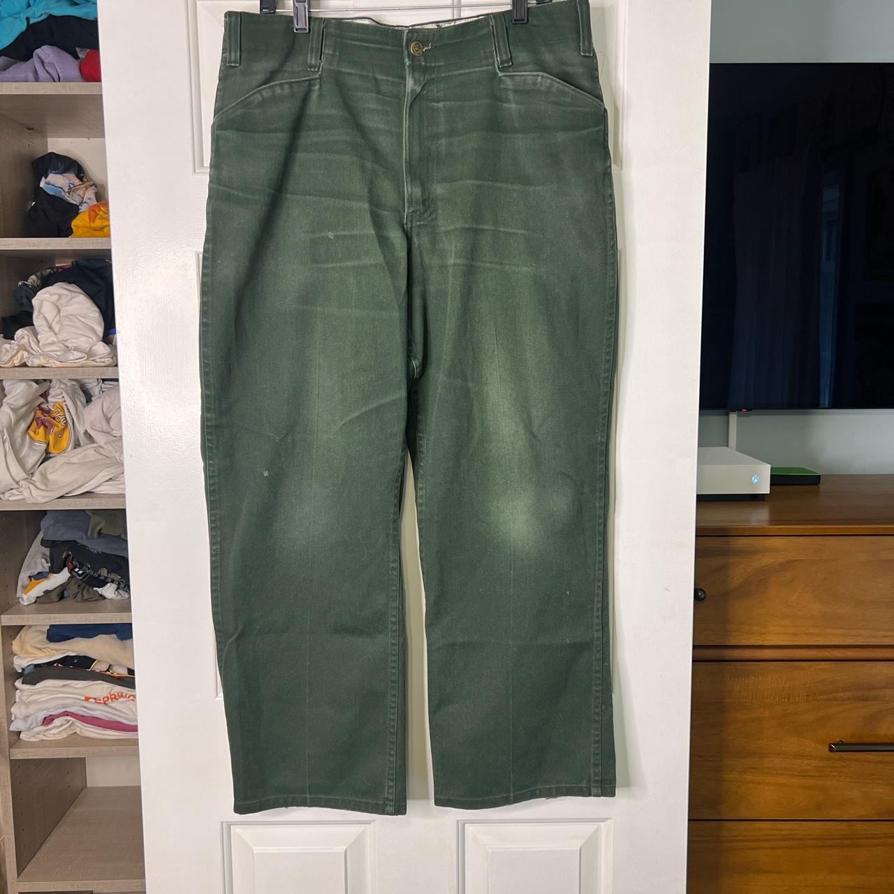 Ben Davis Men's Green Trousers | Depop