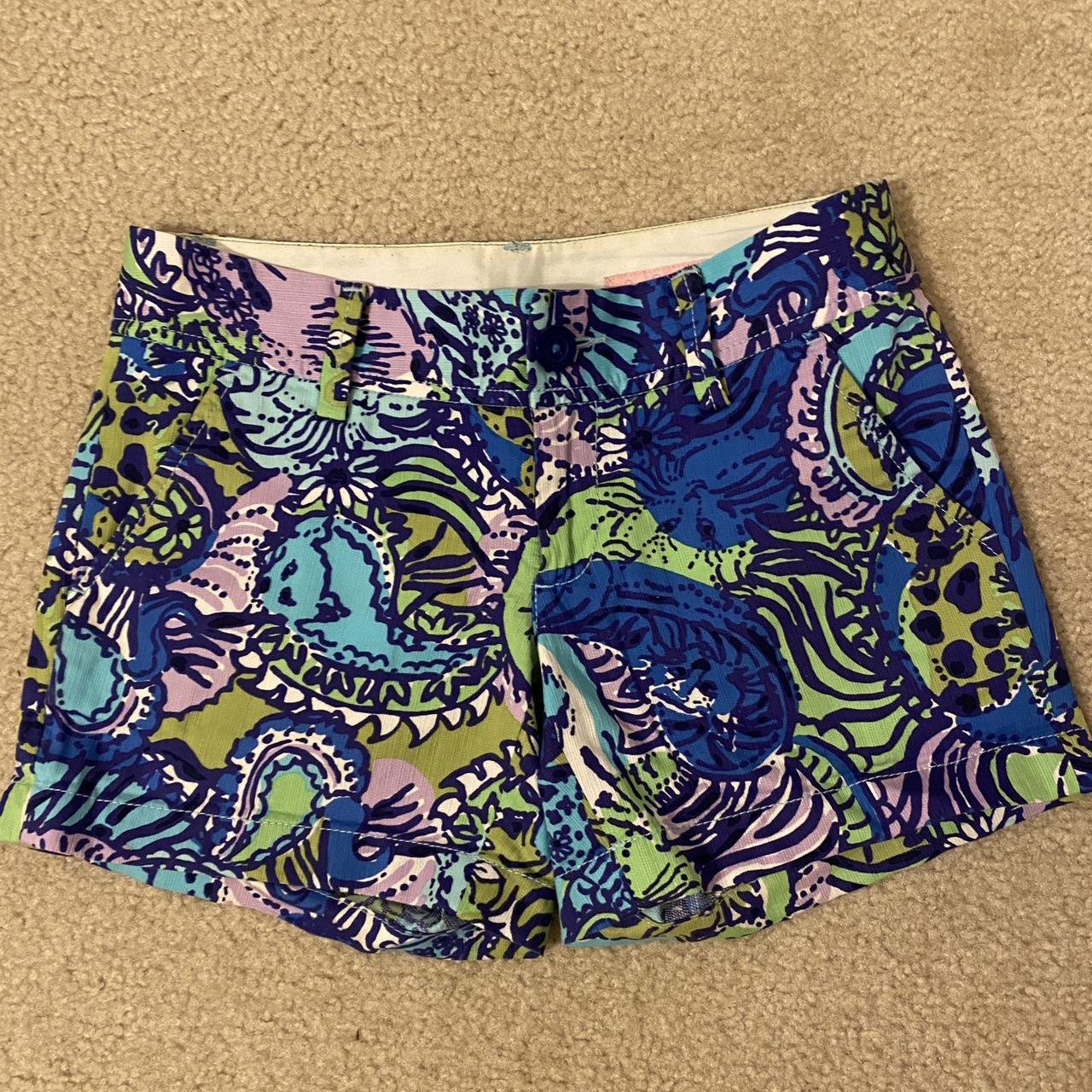 Lilly Pulitzer Women's Purple And Blue Shorts | Depop