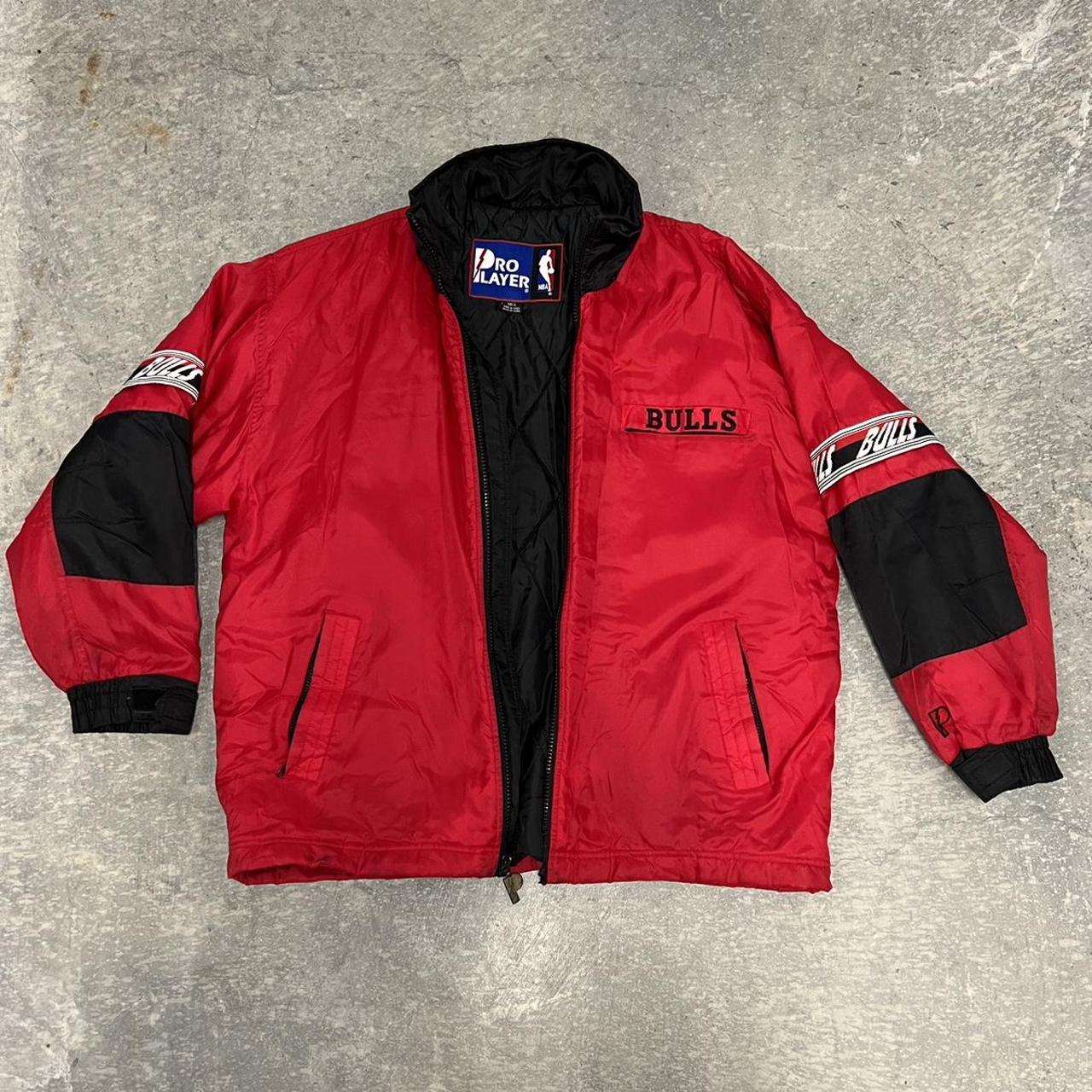 Vintage 90’s Pro Layer Chicago Bulls Puffer Jacket... - Depop