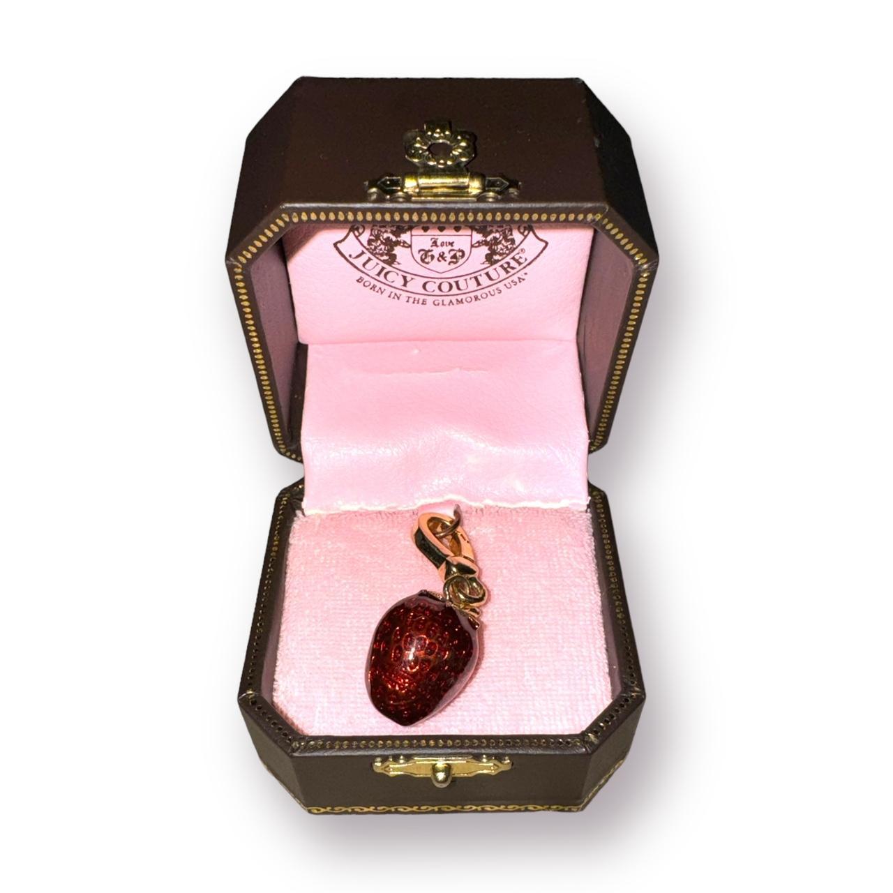 Juicy couture deals strawberry charm