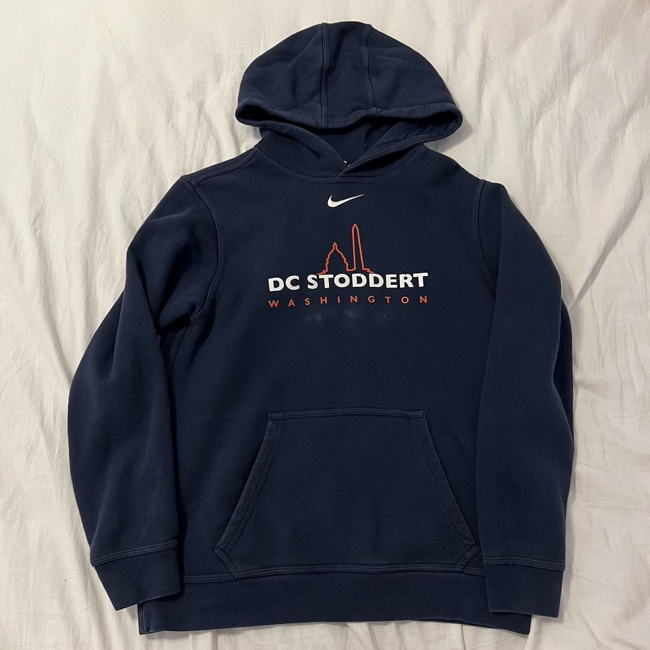 Middle check nike discount hoodie