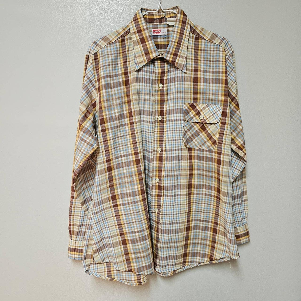 70s Levi's Made in USA Men's Button Down Plaid Shirt... - Depop