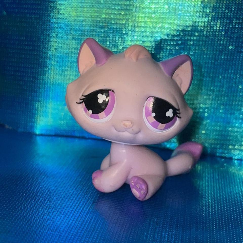 littlest pet shop pink cats
