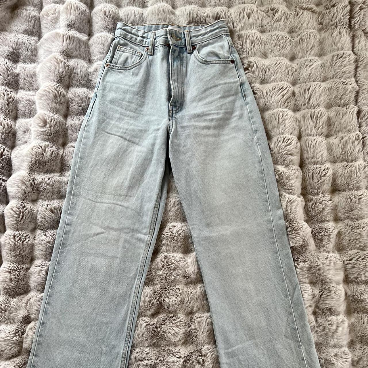 Zara Women's Blue Jeans | Depop