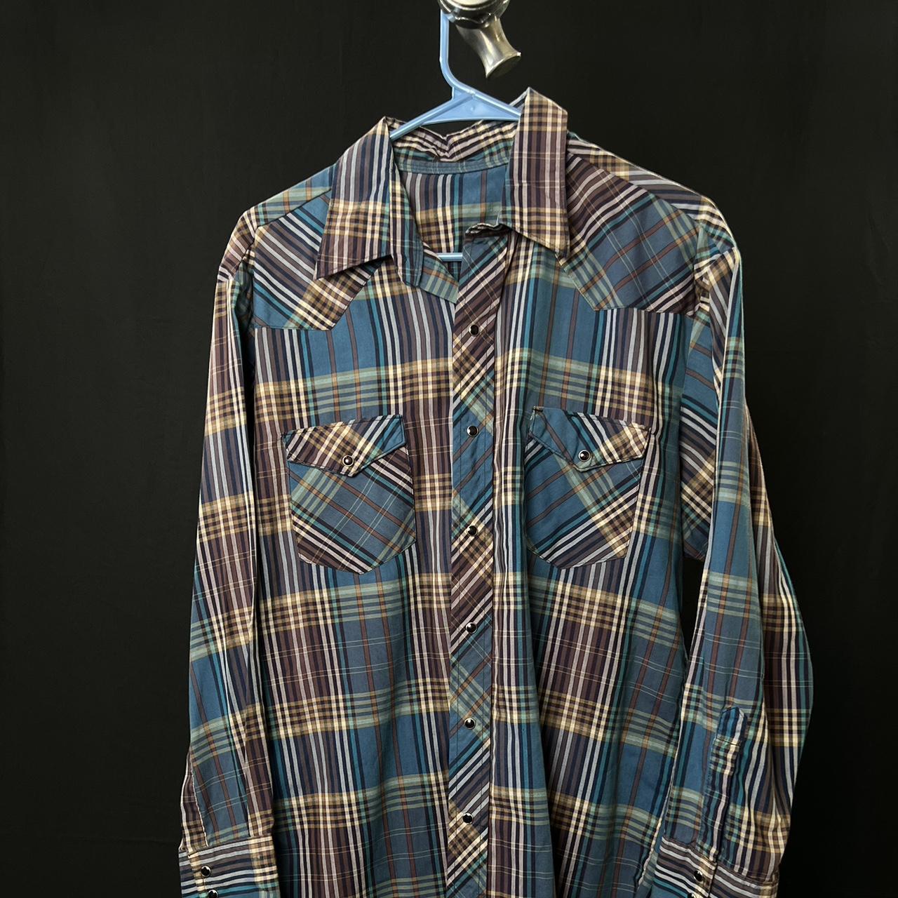 item listed by floatingworldvintage