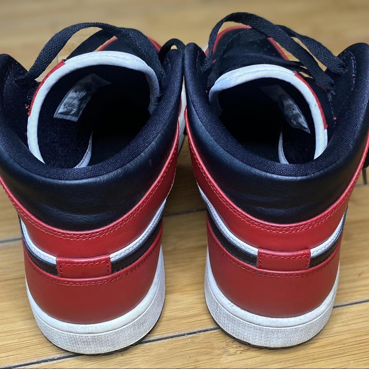 Nike Men's Red and Black Trainers | Depop