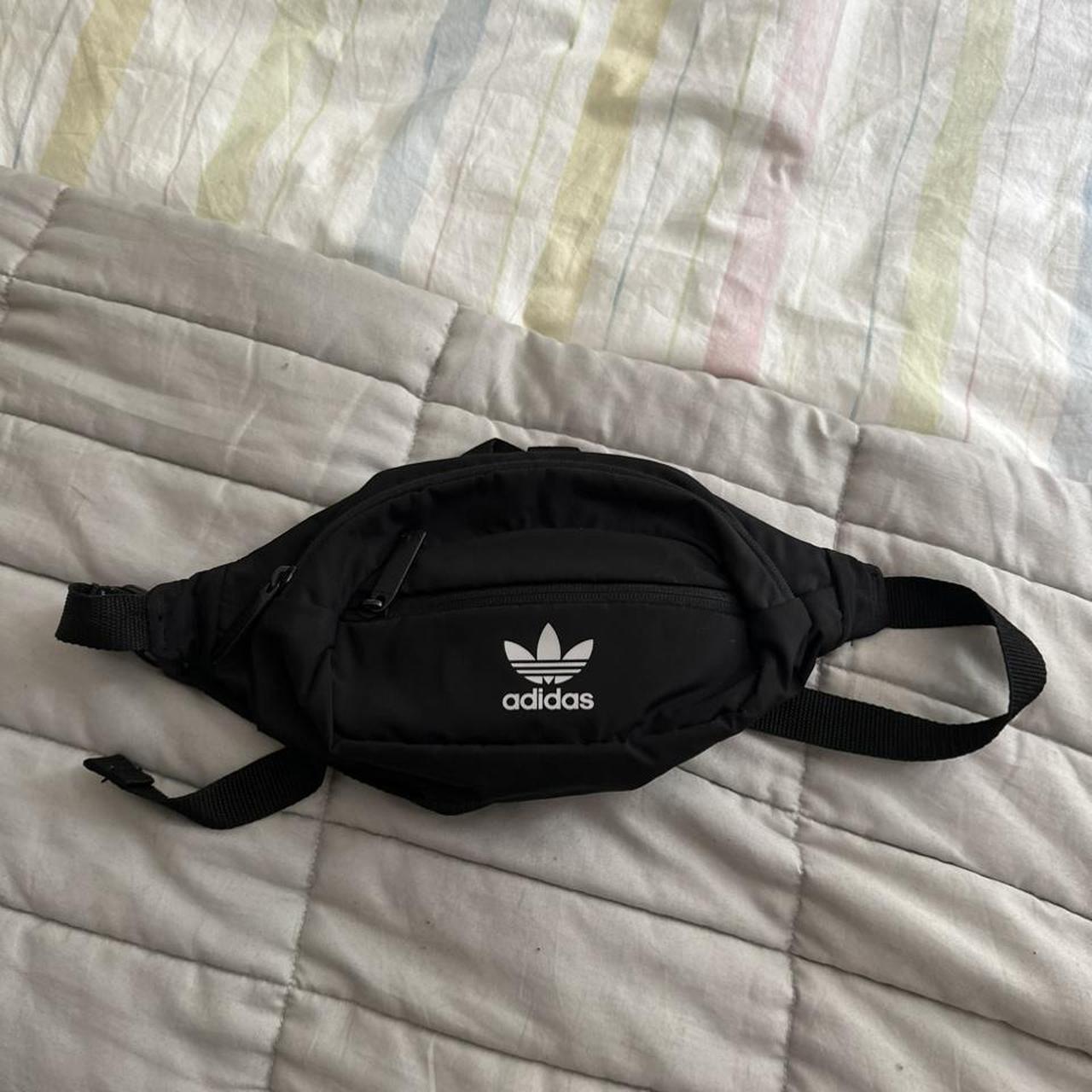 Adidas originals national on sale black fanny pack