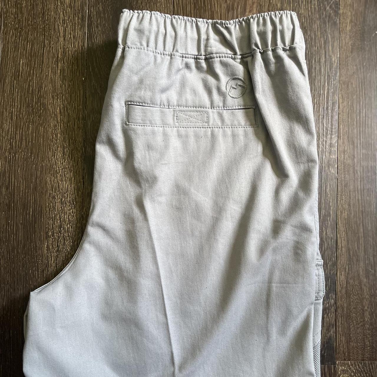 Magellan Short Pants Size L Open to all... Depop