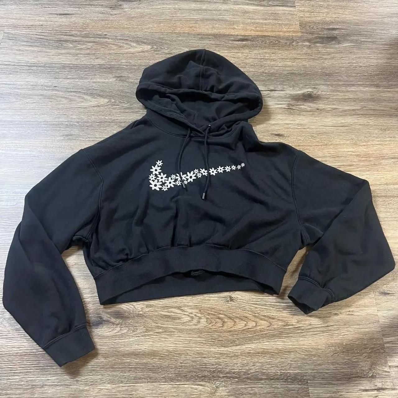 Nike black 2025 swoosh cropped hoodie