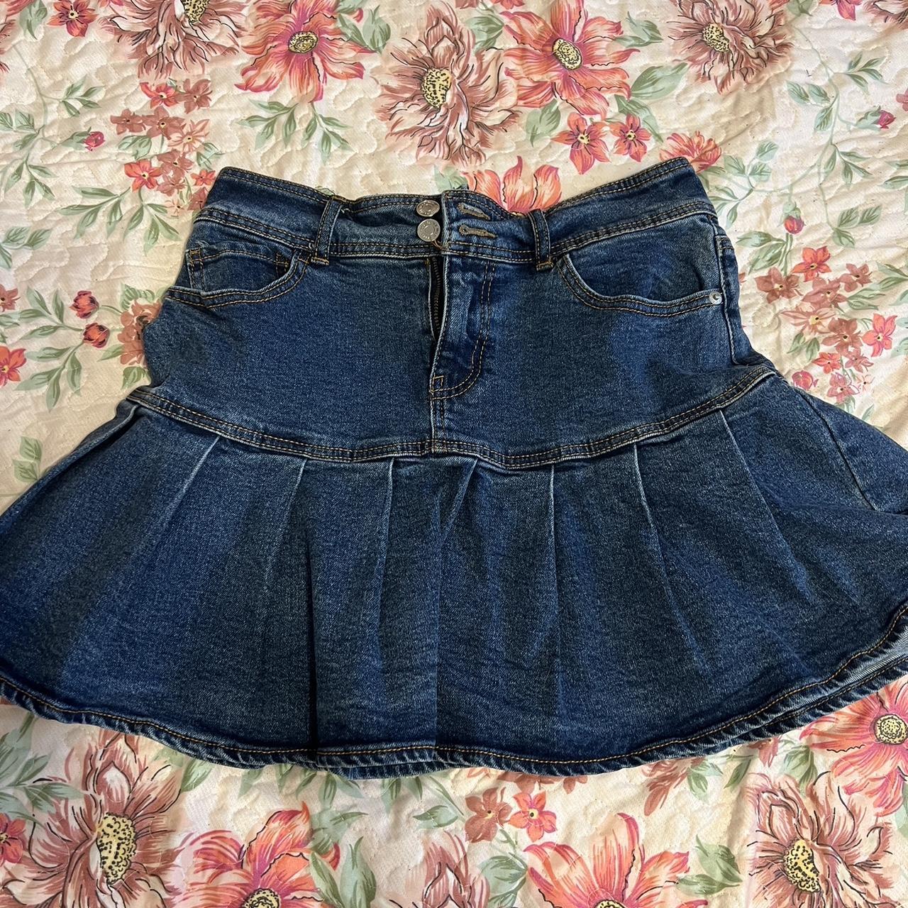 wild fable skirt size 8 - Depop
