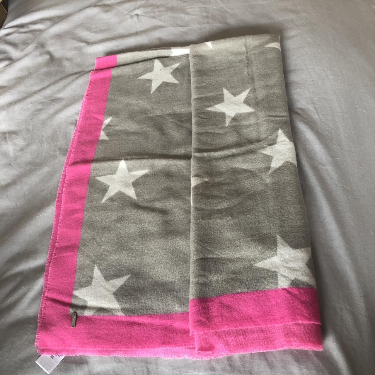 Joules light scarf Brand new without tags... Depop