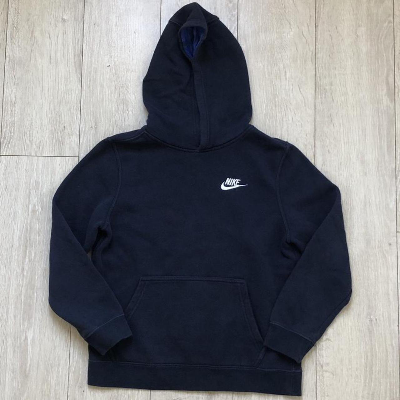 Nike Hoodie Boys Medium Good Condition With No Flaws - Depop