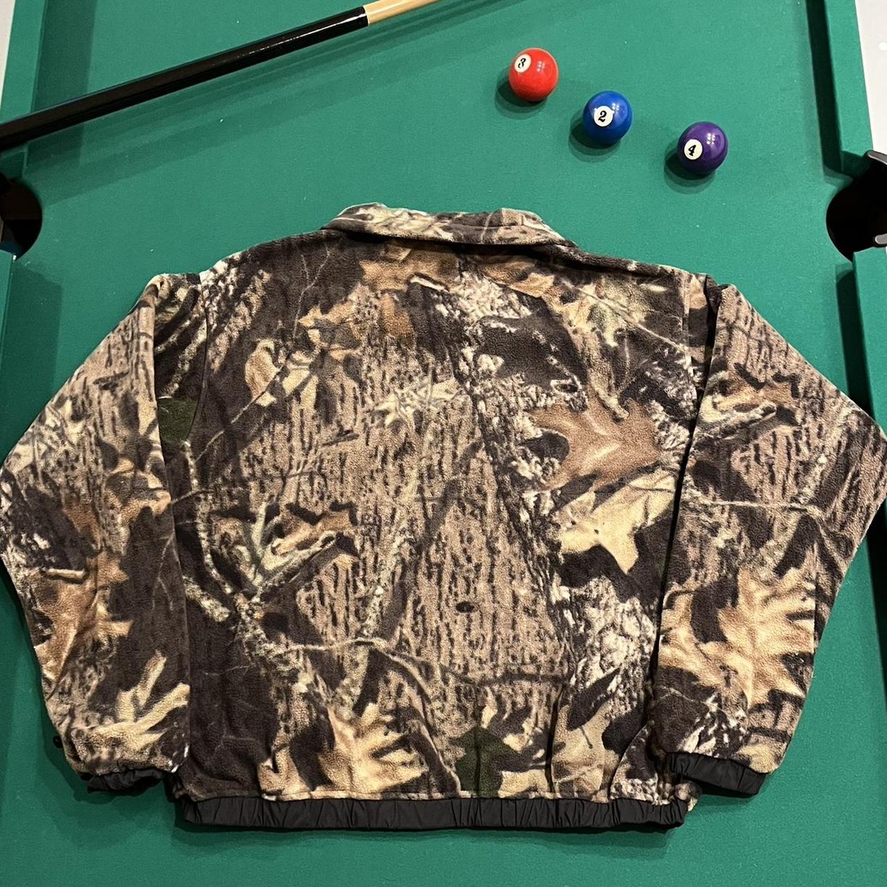 Real tree browning camo fleece zip up jacket - Depop