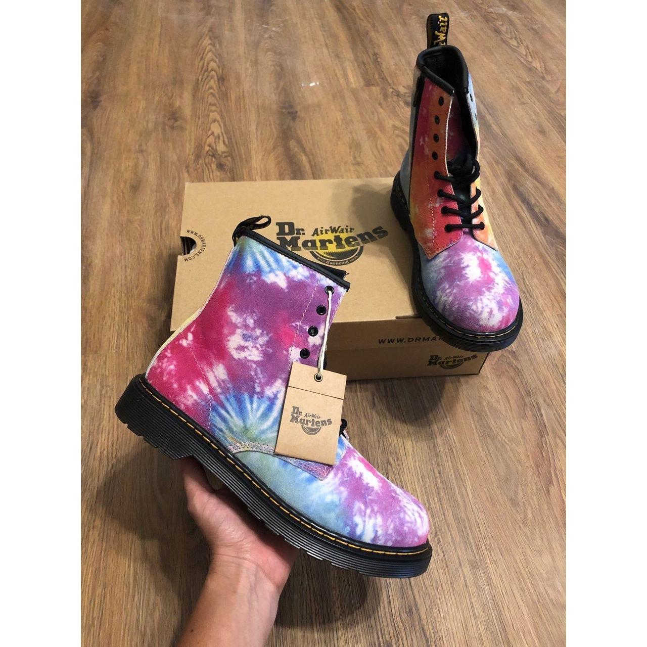 dr martens 1460 no future