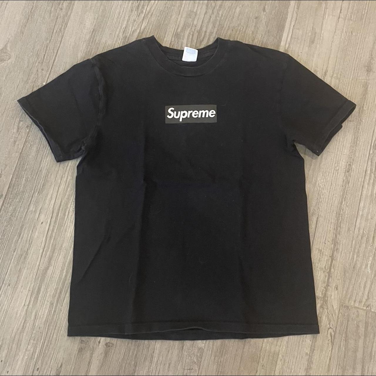 Supreme box T-shirt Small men’s Black - Depop