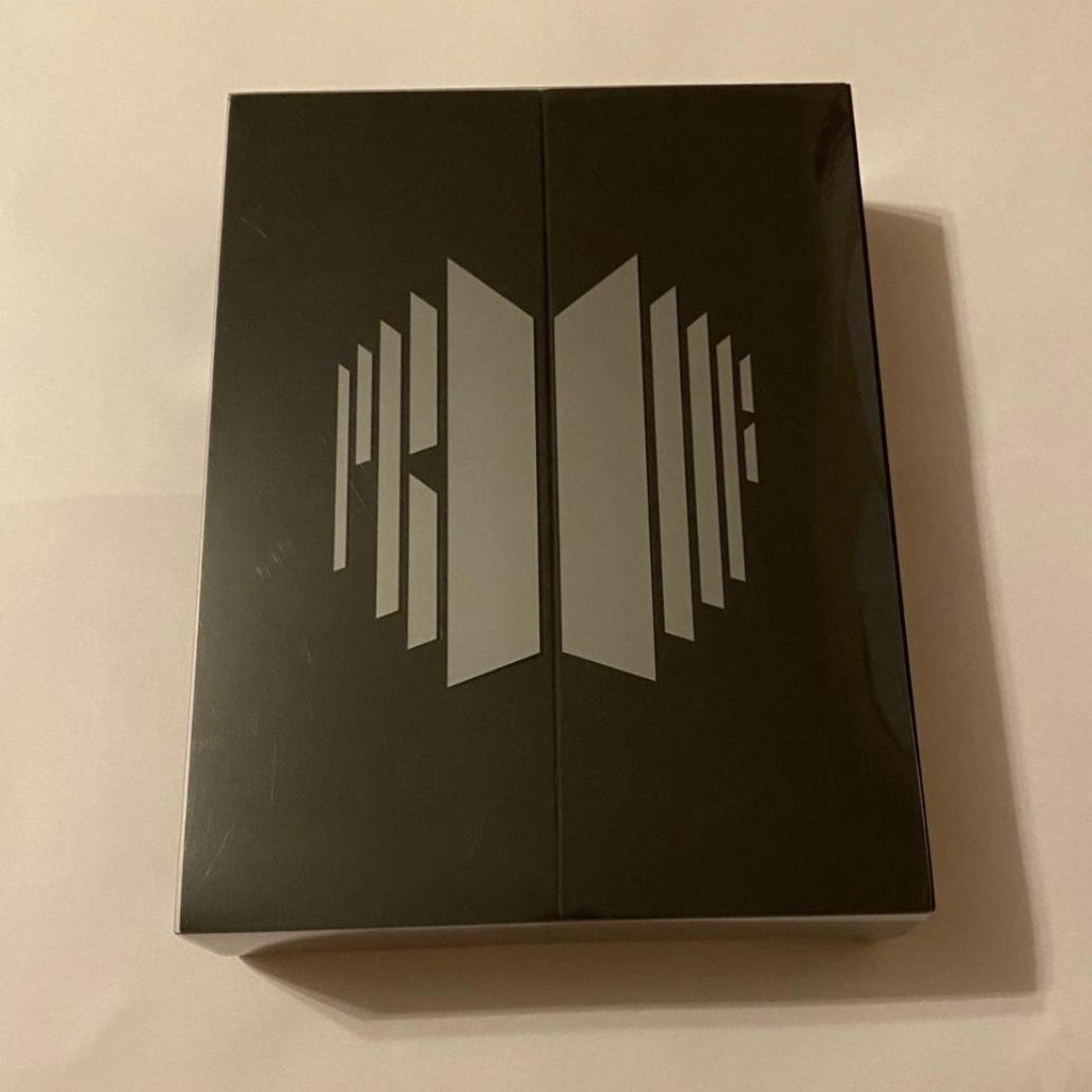 BTS PROOF Album comes with: - 3 CDS + 3 photobooks | Depop